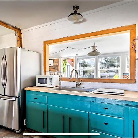 Jt'S Star Catcher Cabin - Hot Tub Yucca Valley Ngoại thất bức ảnh