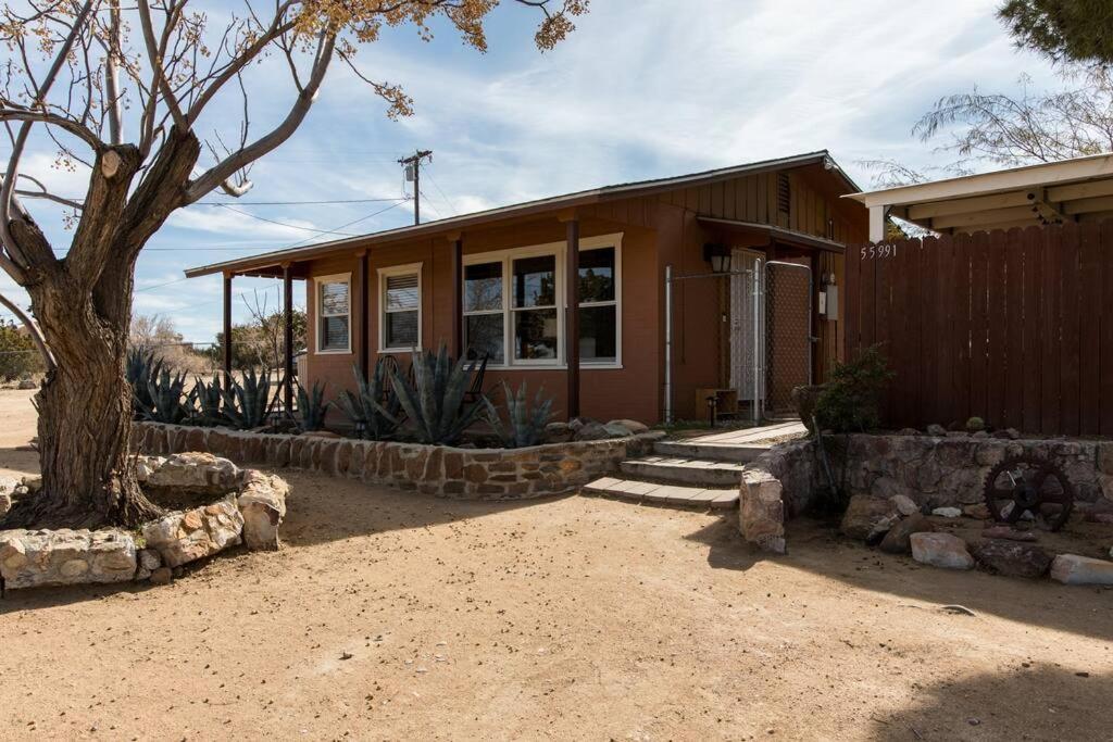 Jt'S Star Catcher Cabin - Hot Tub Yucca Valley Ngoại thất bức ảnh