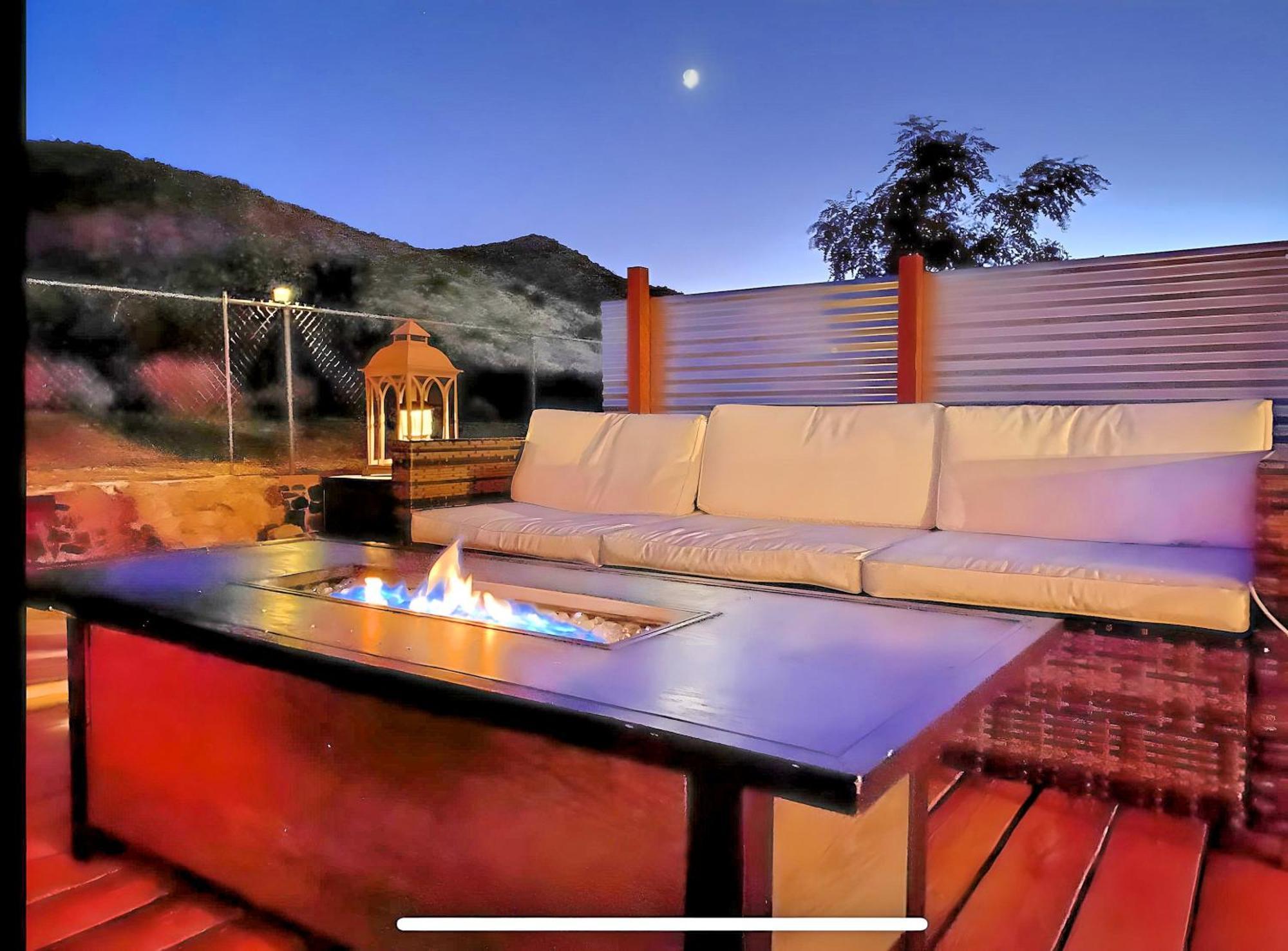 Jt'S Star Catcher Cabin - Hot Tub Yucca Valley Ngoại thất bức ảnh